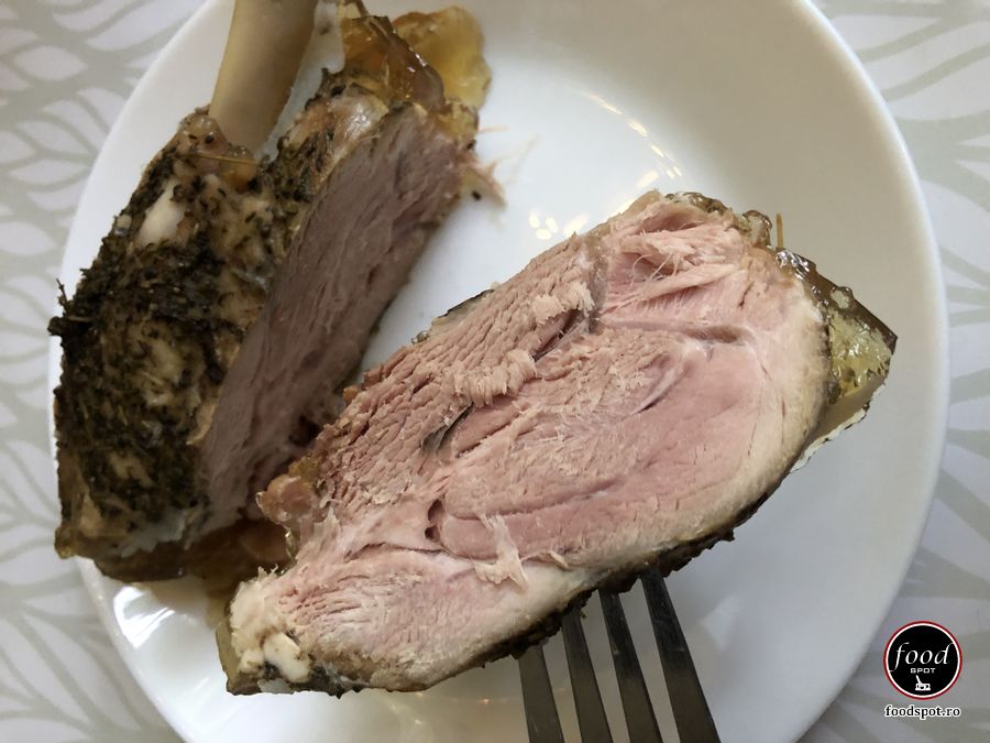 Aripioare de porc la slow cooker perfecte!