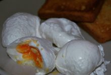 Ouă românești aka ouă poșate.