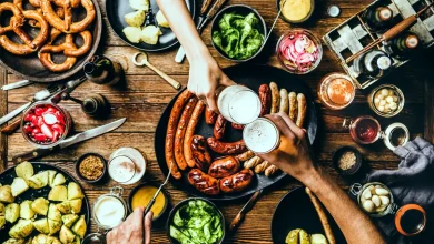 Masă germană tradițională de Oktoberfest.